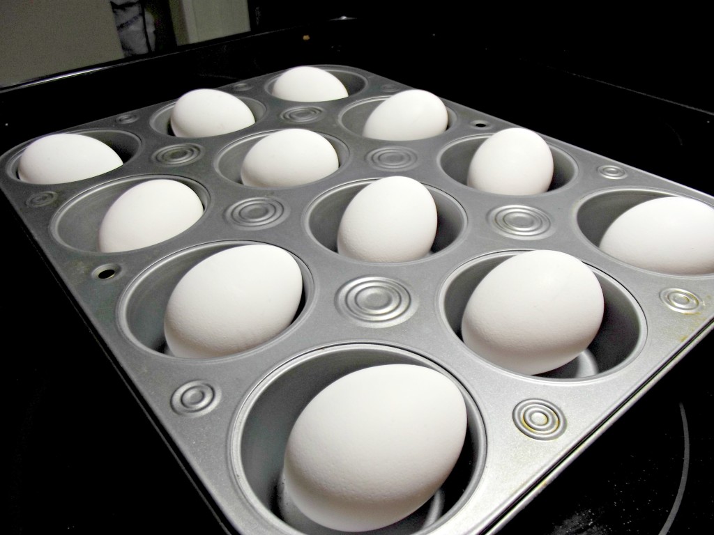 Hard Boil Eggs In the Oven