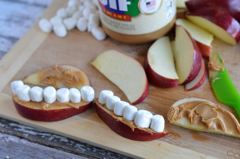 Fun Peanut Butter Apple Teeth Easy to Make and Great Snack!